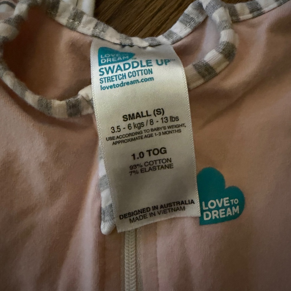 Love to Dream Swaddles, 8-13lbs (size small) x3 - Picture 7 of 7